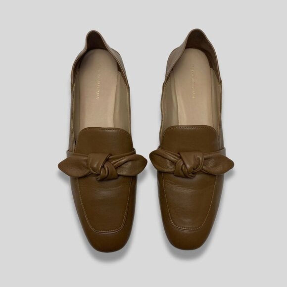 STUART WEITZMAN Bandeau Flats Loafers Camel Brown Leather Folding Heel Size 9.5 - Picture 1 of 6